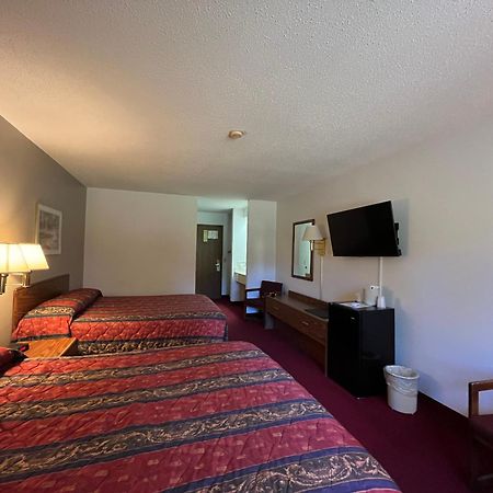Boulder Bear Motor Lodge Boulder Junction Extérieur photo