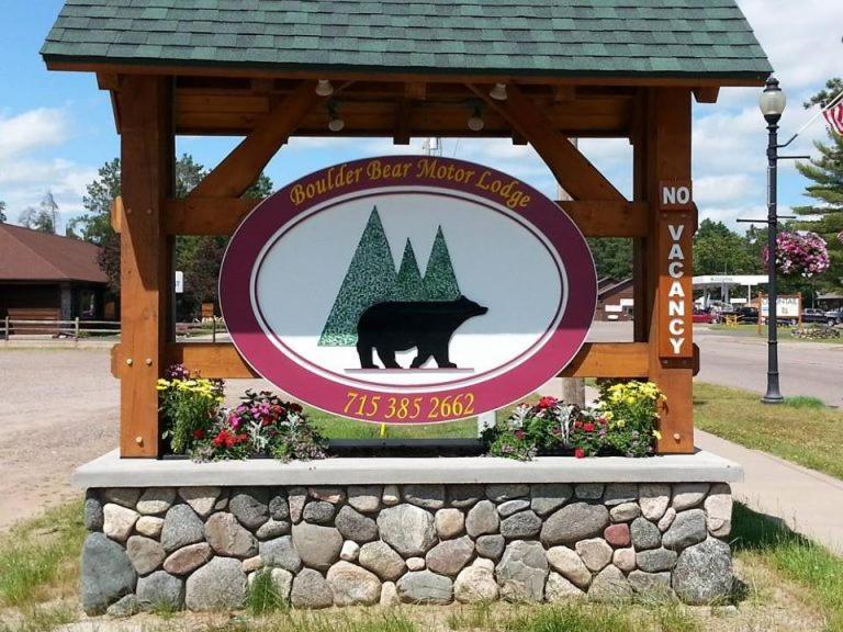 Boulder Bear Motor Lodge Boulder Junction Extérieur photo