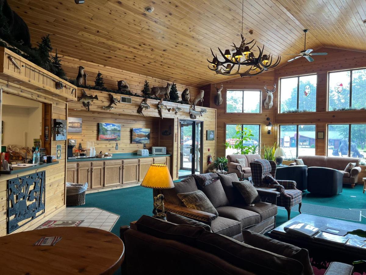 Boulder Bear Motor Lodge Boulder Junction Extérieur photo
