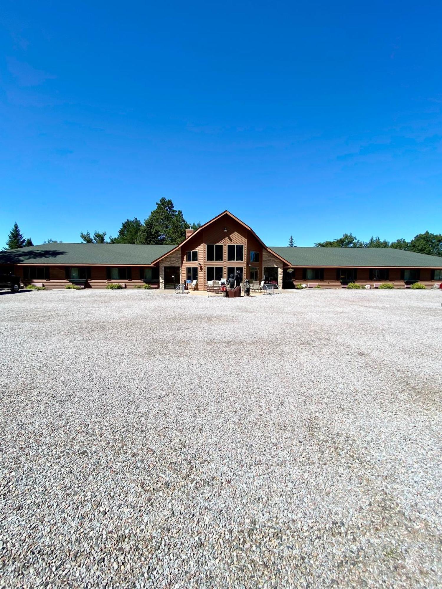 Boulder Bear Motor Lodge Boulder Junction Extérieur photo